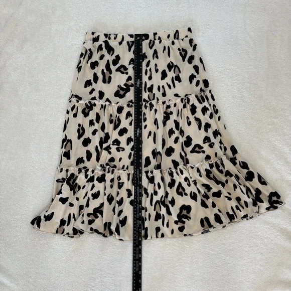 Tickled Teal Leopard Tiered Midi Skirt Size L EUC - Picture 7 of 7